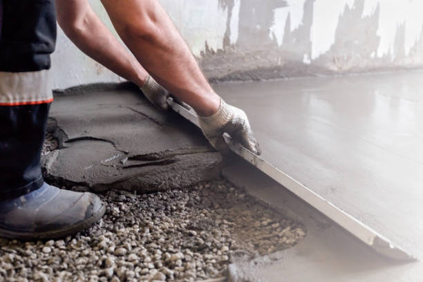 Best Concrete Sidewalk Installation  in Sturgeon Bay, WI